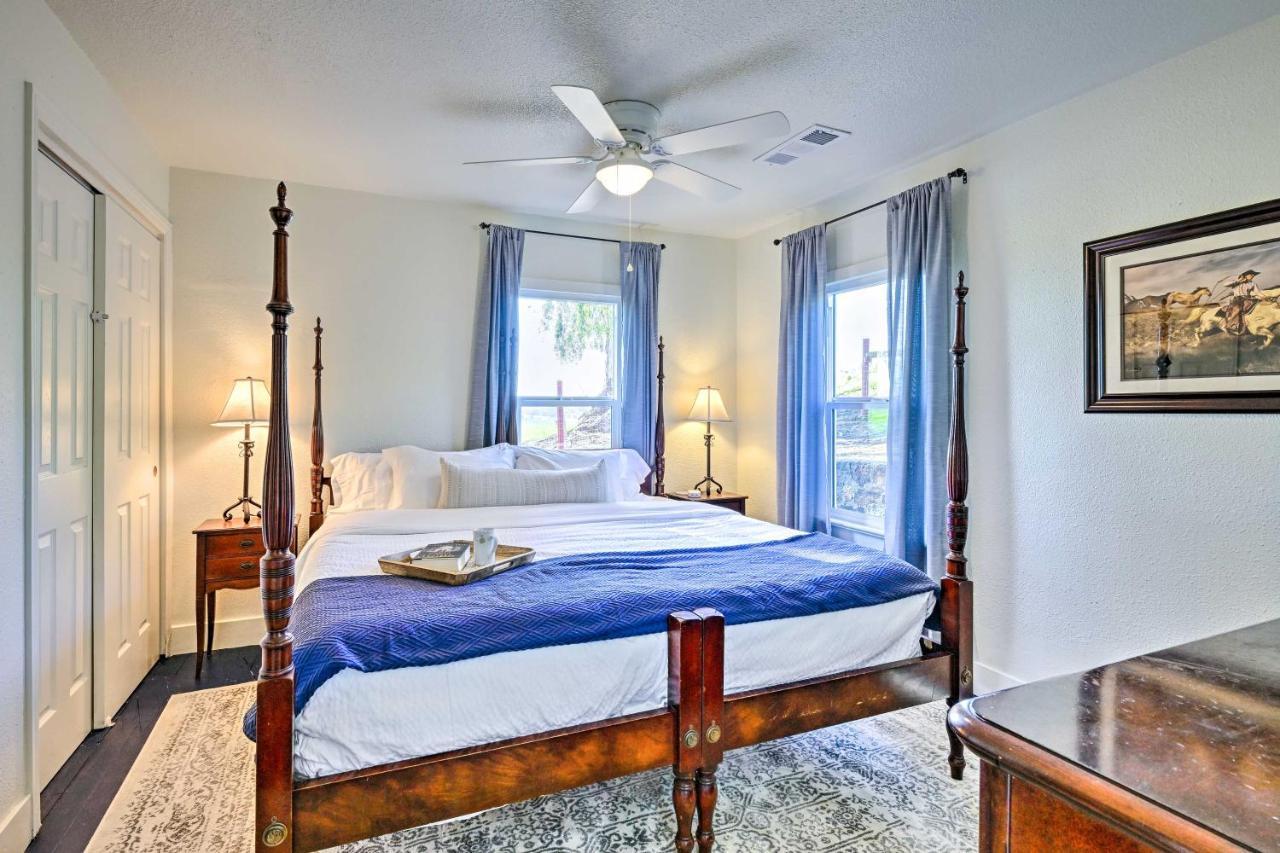 Peaceful Ranch Home With Sierra Nevada Views Woodlake Extérieur photo